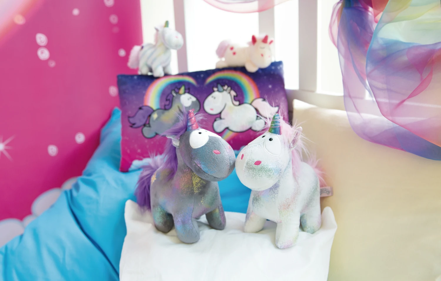 Nici 48626 Einhorn Star Bringer 13cm stehend Plüsch Magical Dreams Nici 48626 Einhorn Star Bringer 13cm Stehend Plüsch Magical Dreams -Nici 48628 11 48625 48632 48633 48637 Milieu 2048x1306 14