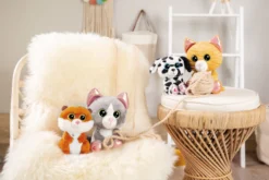 Nici 48698 GLUBSCHIS Katze Getigert Tabbrey Ca 15cm Pet Edition GREEN Haustier -Nici 48699 12 48702 48695 48703 Milieu 2048x1368 2